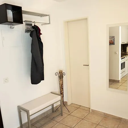 Christa Apartment *
