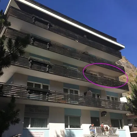 克里斯塔采尔马特公寓 采尔马特